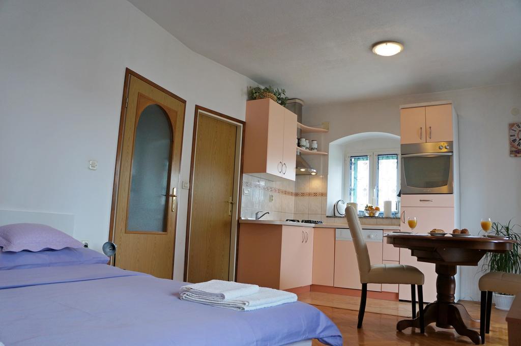 Kamena Apartment & Studio Makarska Dış mekan fotoğraf